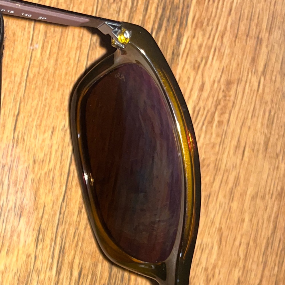 Ray-Ban Brown Sunglasses with Black Case - Picture 4 of 9